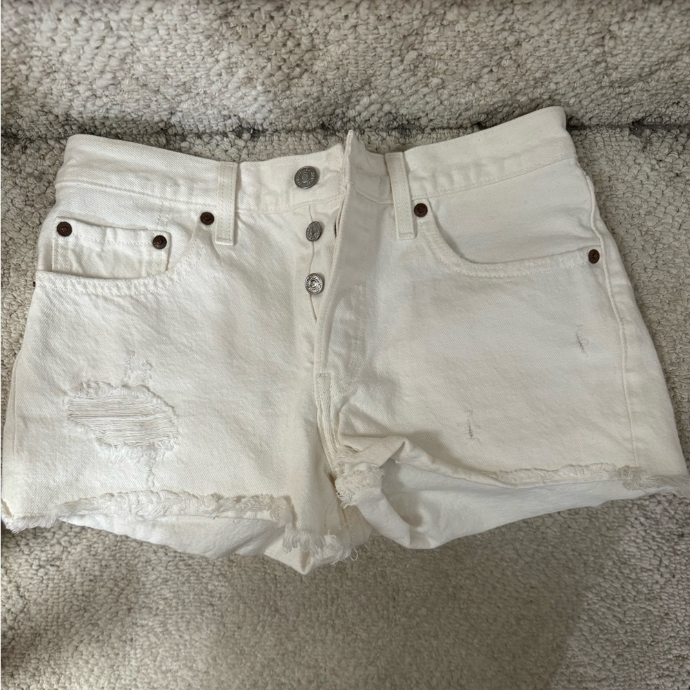 White Levi 501 denim shorts